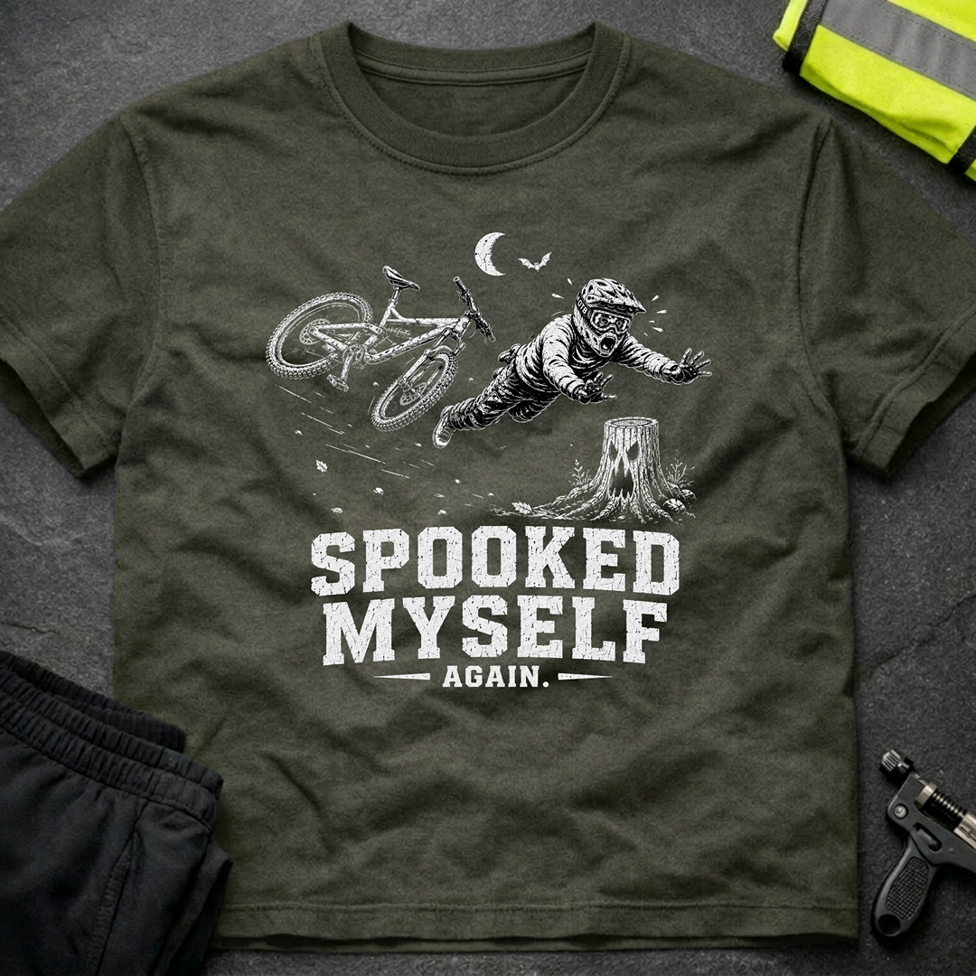 Spooked myself bw Halloween T-Shirt